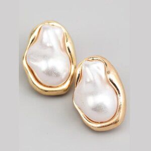 Organic Shaped Pearl earrings